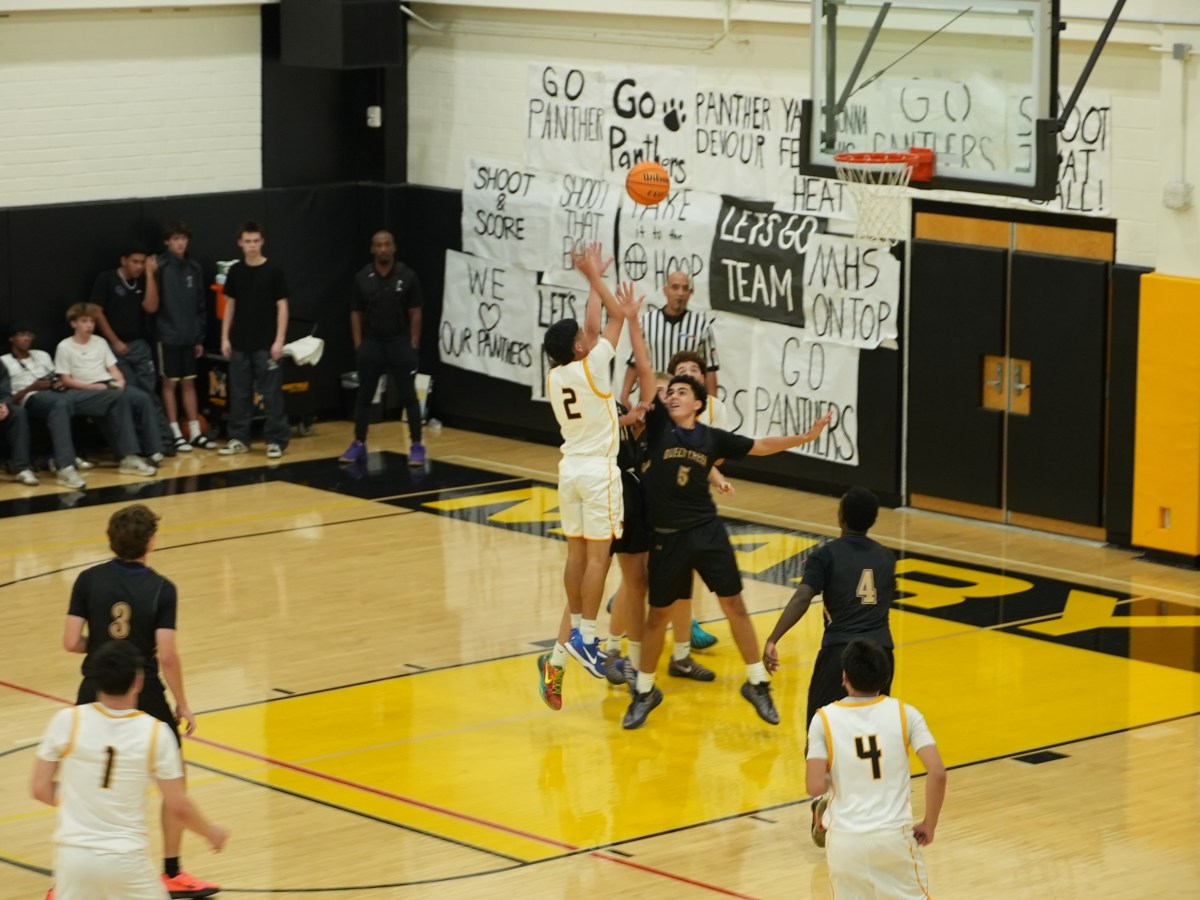 Maryvale defeats Queen Creek by 27, Stays&nbsp;Undefeated