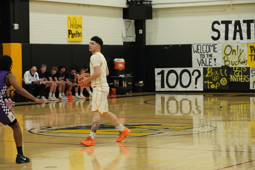 Maryvale Wins Fourth Consecutive Game, Adrian Stubbs Leads Team in Scoring&nbsp;Again